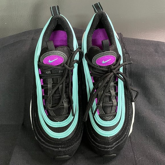 Nike Air Max 97 Black Hyper Violet 921522-015 sz 4.5Y EUC - Picture 3 of 7